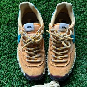 Nike Overbreak SP Pollen Riser